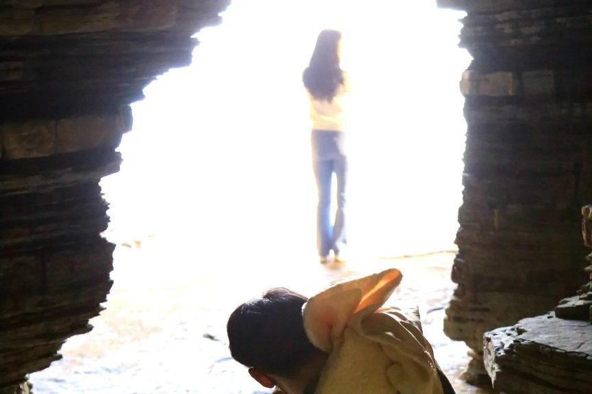 동굴의 여인.jpg : 진사의 꿈