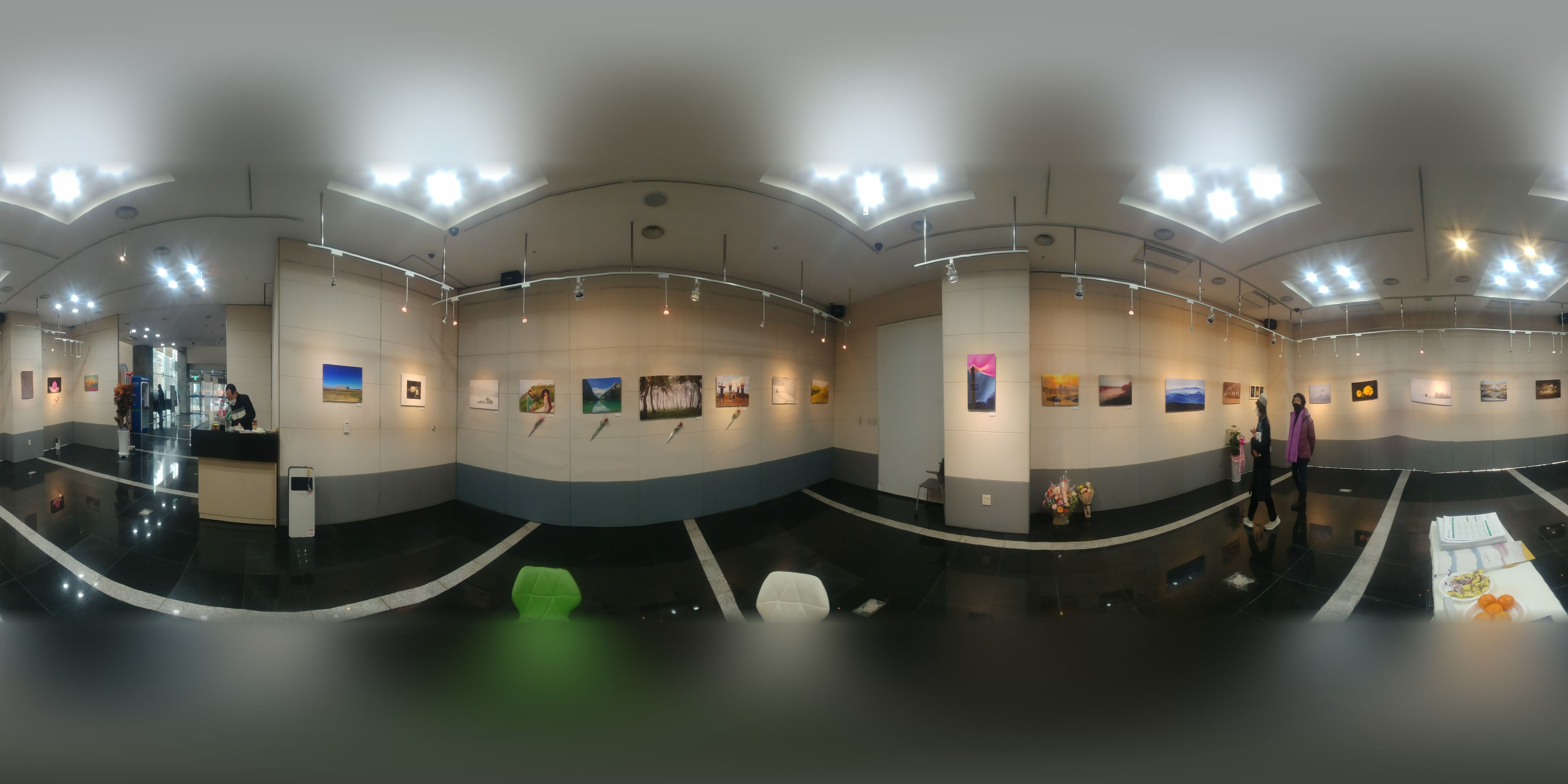 20221207_145351.jpg : 수사클전시장 파노라마