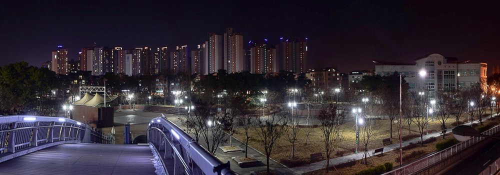 CR지햬샘 공원 파노라마 보정 후 2.jpg : 지햬샘 공원 야경